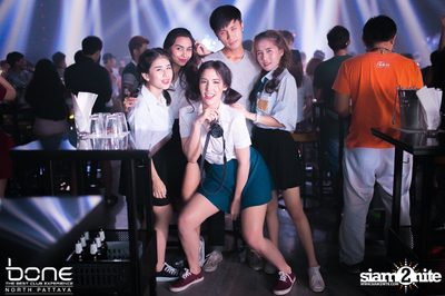 Back 2 School Party กับ J Trick ที่ร้าน โบน, พัทยาเหนือ — photo 90