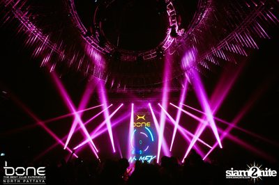 Back 2 School Party กับ J Trick ที่ร้าน โบน, พัทยาเหนือ — photo 101