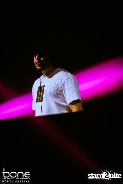 Back 2 School Party กับ J Trick ที่ร้าน โบน, พัทยาเหนือ — photo 118