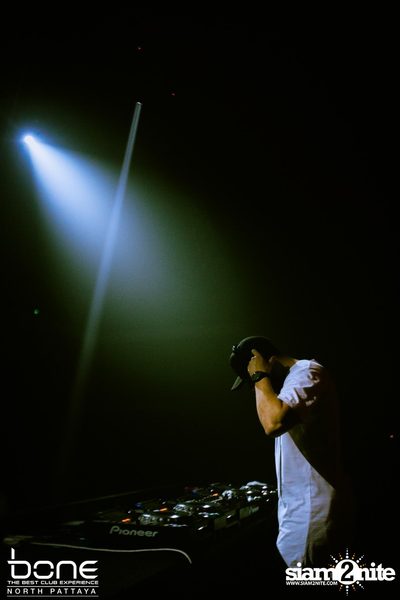 Back 2 School Party กับ J Trick ที่ร้าน โบน, พัทยาเหนือ — photo 122