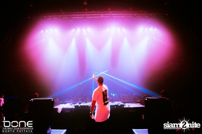 Back 2 School Party กับ J Trick ที่ร้าน โบน, พัทยาเหนือ — photo 136