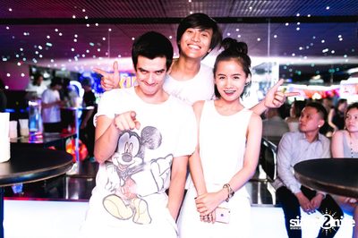 Saturday Night at Grease Bangkok, Sukhumvit 49 — photo 4