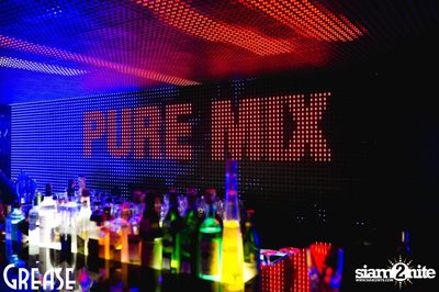 Saturday Night at Grease Bangkok, Sukhumvit 49 — photo 10