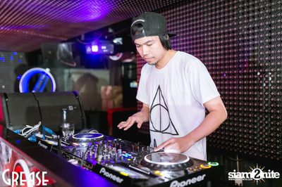 Saturday Night at Grease Bangkok, Sukhumvit 49 — photo 36