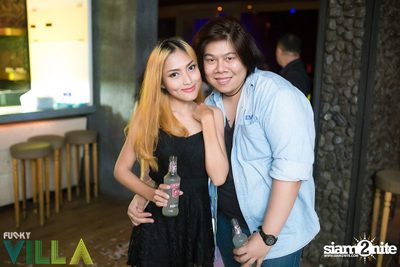 New Jiew Live at Funky Villa, Thonglor Soi 10 — photo 4