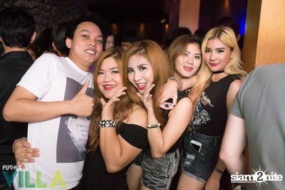 New Jiew Live at Funky Villa, Thonglor Soi 10 — photo 19