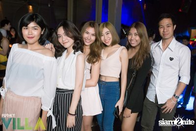 New Jiew Live at Funky Villa, Thonglor Soi 10 — photo 25