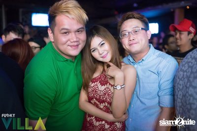 New Jiew Live at Funky Villa, Thonglor Soi 10 — photo 43