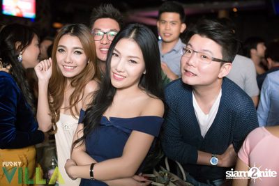 New Jiew Live at Funky Villa, Thonglor Soi 10 — photo 62