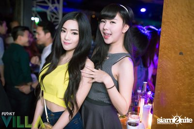 New Jiew Live at Funky Villa, Thonglor Soi 10 — photo 65