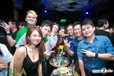 New Jiew Live at Funky Villa, Thonglor Soi 10 — photo 69