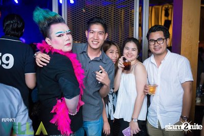 New Jiew Live at Funky Villa, Thonglor Soi 10 — photo 90