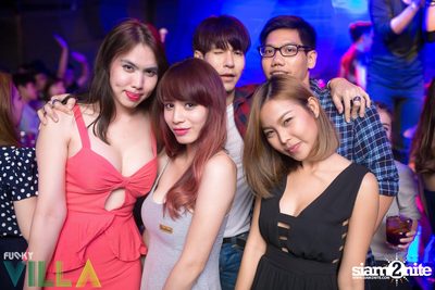 New Jiew Live at Funky Villa, Thonglor Soi 10 — photo 98