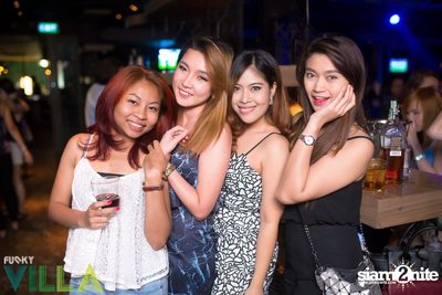 New Jiew Live at Funky Villa, Thonglor Soi 10 — photo 112