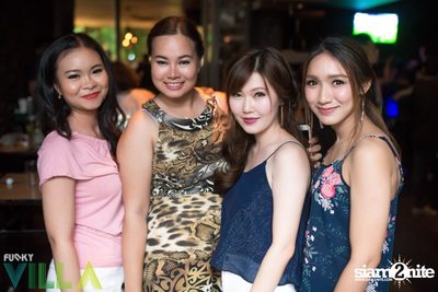 New Jiew Live at Funky Villa, Thonglor Soi 10 — photo 113