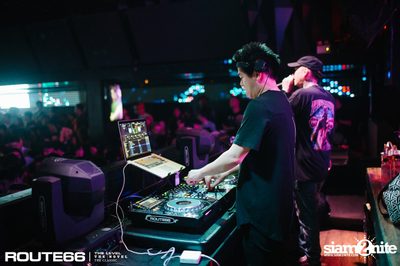 ปาร์ตี้คืนวันเสาร์ ที่ร้าน รูท ซิกตี้ซิก คลับ อาร์ซีเอ — photo 15