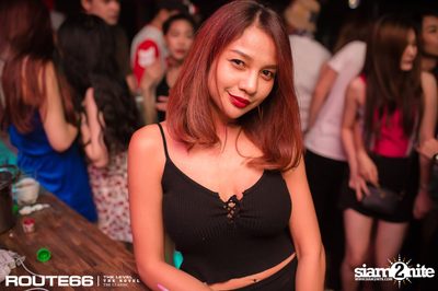 ปาร์ตี้คืนวันเสาร์ ที่ร้าน รูท ซิกตี้ซิก คลับ อาร์ซีเอ — photo 27