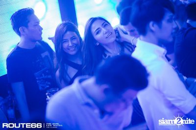 ปาร์ตี้คืนวันเสาร์ ที่ร้าน รูท ซิกตี้ซิก คลับ อาร์ซีเอ — photo 33