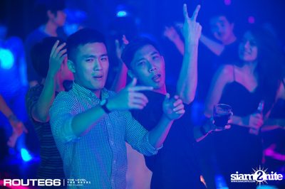 ปาร์ตี้คืนวันเสาร์ ที่ร้าน รูท ซิกตี้ซิก คลับ อาร์ซีเอ — photo 103