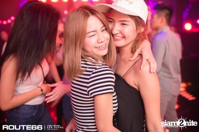 ปาร์ตี้คืนวันเสาร์ ที่ร้าน รูท ซิกตี้ซิก คลับ อาร์ซีเอ — photo 113
