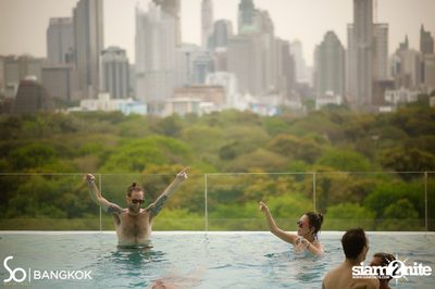 SO POOL PARTY ที่ เดอะ วอเทอร์ คลับ | โรงแรมโซฟิเทล โซ — photo 22