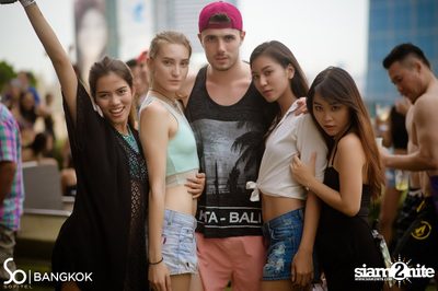 SO POOL PARTY ที่ เดอะ วอเทอร์ คลับ | โรงแรมโซฟิเทล โซ — photo 82