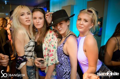 SO POOL PARTY ที่ เดอะ วอเทอร์ คลับ | โรงแรมโซฟิเทล โซ — photo 169