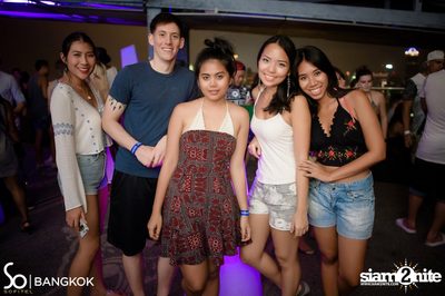 SO POOL PARTY ที่ เดอะ วอเทอร์ คลับ | โรงแรมโซฟิเทล โซ — photo 192