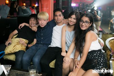Friday Night at Desi Beats, The Opus | Thonglor Soi 10 — photo 11