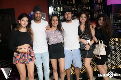 Friday Night at Desi Beats, The Opus | Thonglor Soi 10 — photo 20