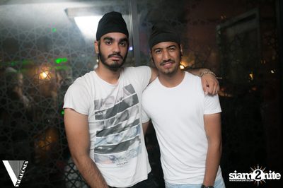 Friday Night at Desi Beats, The Opus | Thonglor Soi 10 — photo 29