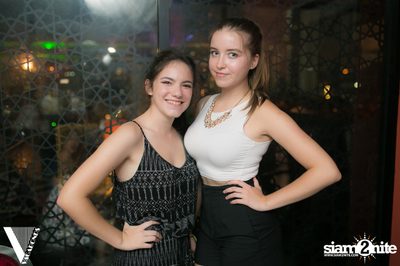Friday Night at Desi Beats, The Opus | Thonglor Soi 10 — photo 34