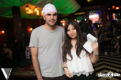 Friday Night at Desi Beats, The Opus | Thonglor Soi 10 — photo 45