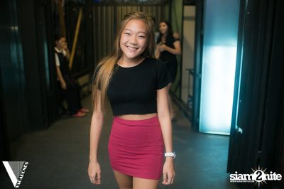 Friday Night at Desi Beats, The Opus | Thonglor Soi 10 — photo 57