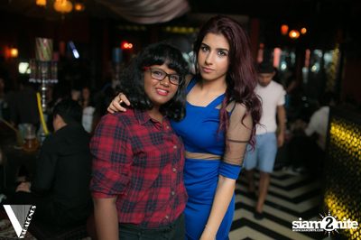 Friday Night at Desi Beats, The Opus | Thonglor Soi 10 — photo 80