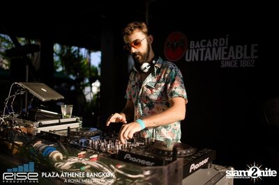 H2o SUNDAZE Open Air Pool Party at Plaza Athenee Bangkok — photo 5