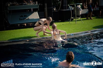 H2o SUNDAZE Open Air Pool Party at Plaza Athenee Bangkok — photo 44