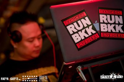 Seenspace Invasion ที่ร้าน Clouds, Fat'R Gut'z และ BREW Beers & Ciders — photo 4