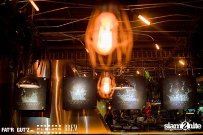 Seenspace Invasion ที่ร้าน Clouds, Fat'R Gut'z และ BREW Beers & Ciders — photo 15