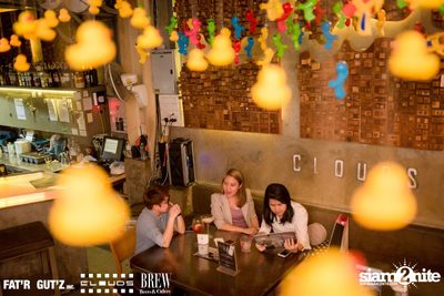 Seenspace Invasion ที่ร้าน Clouds, Fat'R Gut'z และ BREW Beers & Ciders — photo 26
