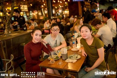Seenspace Invasion ที่ร้าน Clouds, Fat'R Gut'z และ BREW Beers & Ciders — photo 29