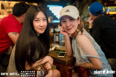 Seenspace Invasion ที่ร้าน Clouds, Fat'R Gut'z และ BREW Beers & Ciders — photo 67