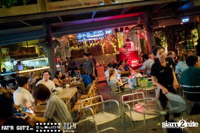 Seenspace Invasion ที่ร้าน Clouds, Fat'R Gut'z และ BREW Beers & Ciders — photo 68