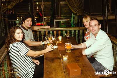Open Mic Mondays ที่ ดิ ไอรอน แฟรี่, ทองหล่อ — photo 2