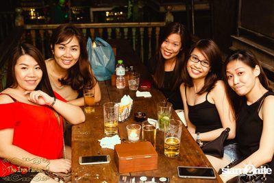 Open Mic Mondays ที่ ดิ ไอรอน แฟรี่, ทองหล่อ — photo 44