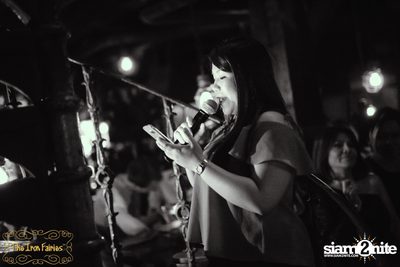 Open Mic Mondays ที่ ดิ ไอรอน แฟรี่, ทองหล่อ — photo 60