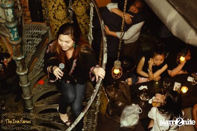 Open Mic Mondays ที่ ดิ ไอรอน แฟรี่, ทองหล่อ — photo 106