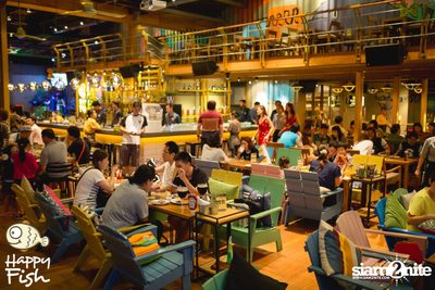 คืนวันศุกร์ ที่ร้าน แฮปปี้ ฟิช, เอเชีย ทีค เดอะ ริเวอร์ฟร้อนท์ — photo 23