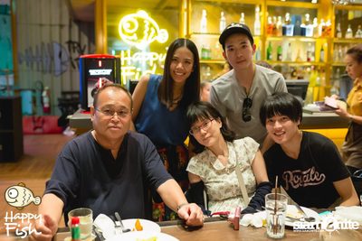 คืนวันศุกร์ ที่ร้าน แฮปปี้ ฟิช, เอเชีย ทีค เดอะ ริเวอร์ฟร้อนท์ — photo 30