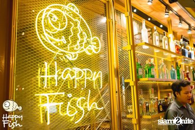 คืนวันศุกร์ ที่ร้าน แฮปปี้ ฟิช, เอเชีย ทีค เดอะ ริเวอร์ฟร้อนท์ — photo 31